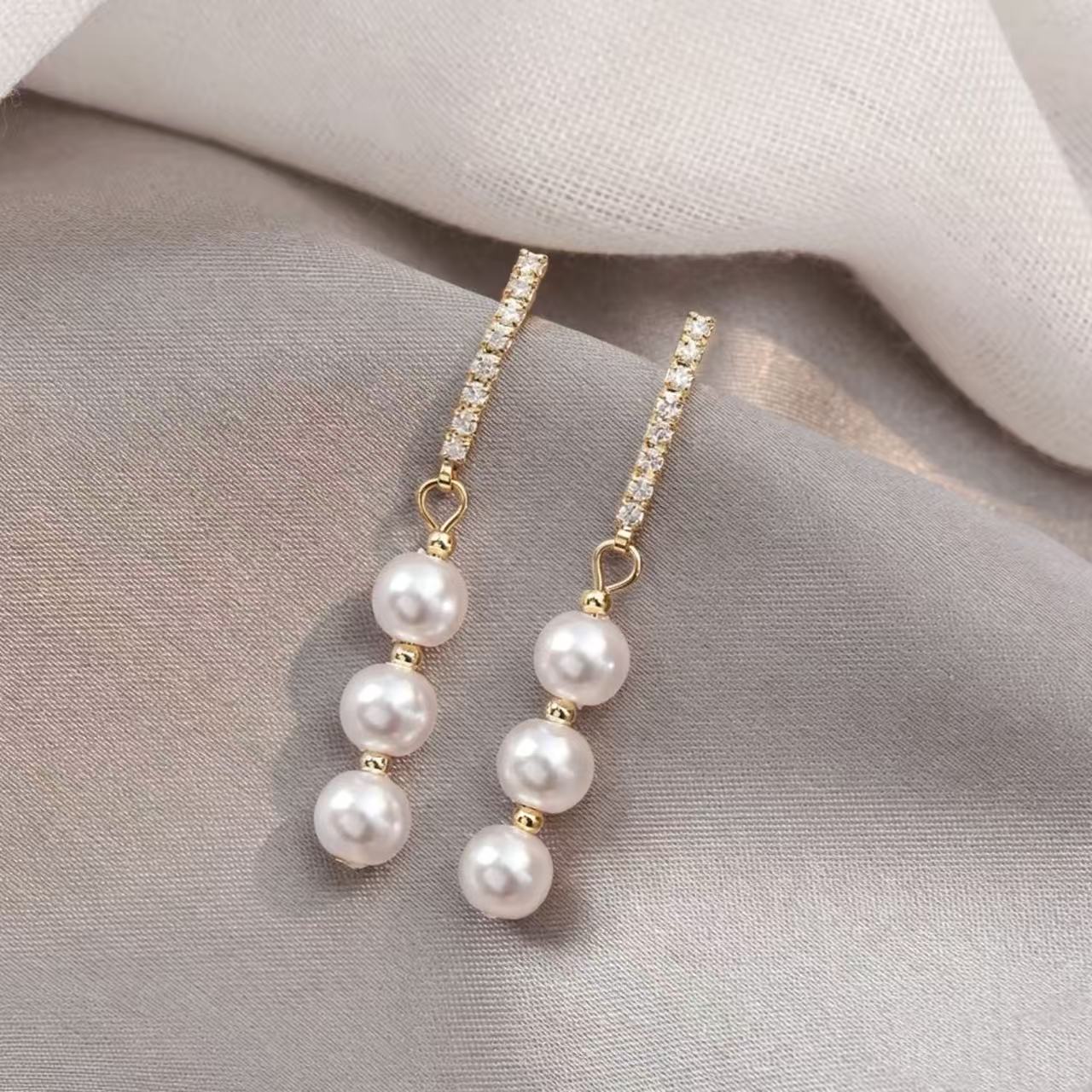 Women's Elegant Long Tassel Clip-on Earrings, No Piercing Required